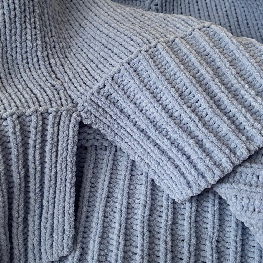 XL Aerie Oversized Chenille “Like Candy” Sweater in Soft Blue - Picture 7 of 16